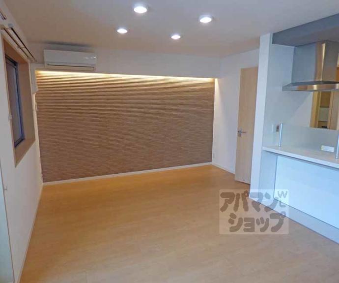【セレーナ室町】間取