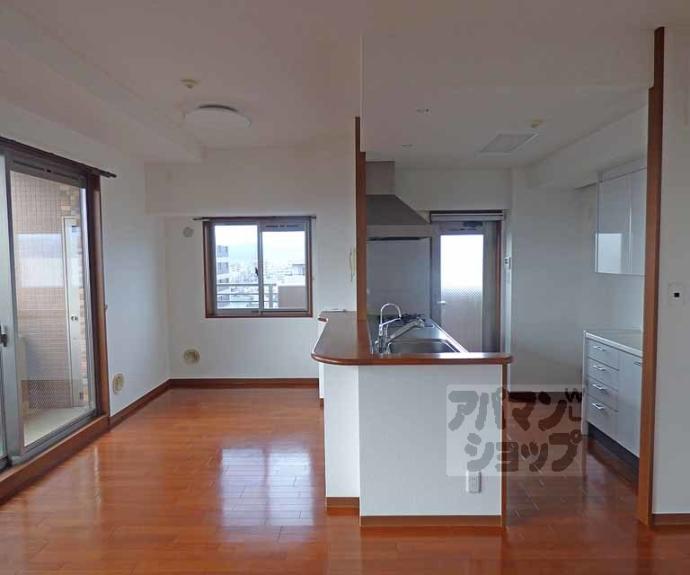 【パデシオン六角堀川東】間取