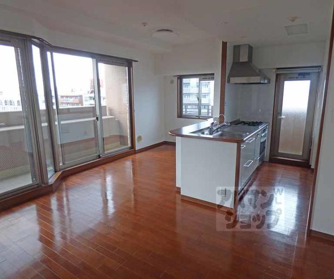 【パデシオン六角堀川東】間取