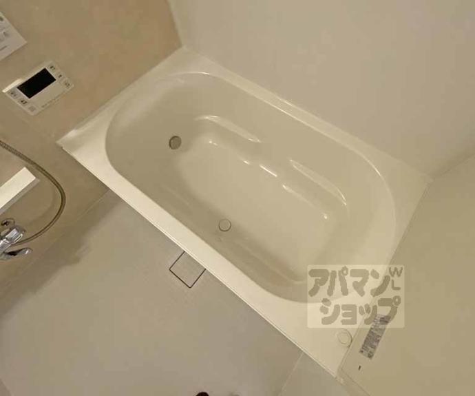 【ＳＯＨＯ烏丸】間取