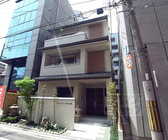 【シャーメゾン柳八幡町】間取