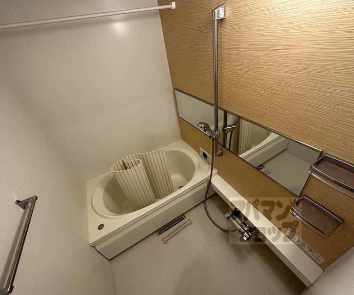 【シャーメゾン柳八幡町】間取