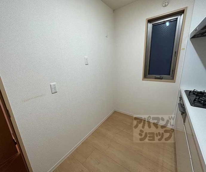 【シャーメゾン柳八幡町】間取