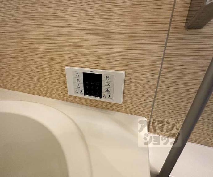 【シャーメゾン柳八幡町】間取