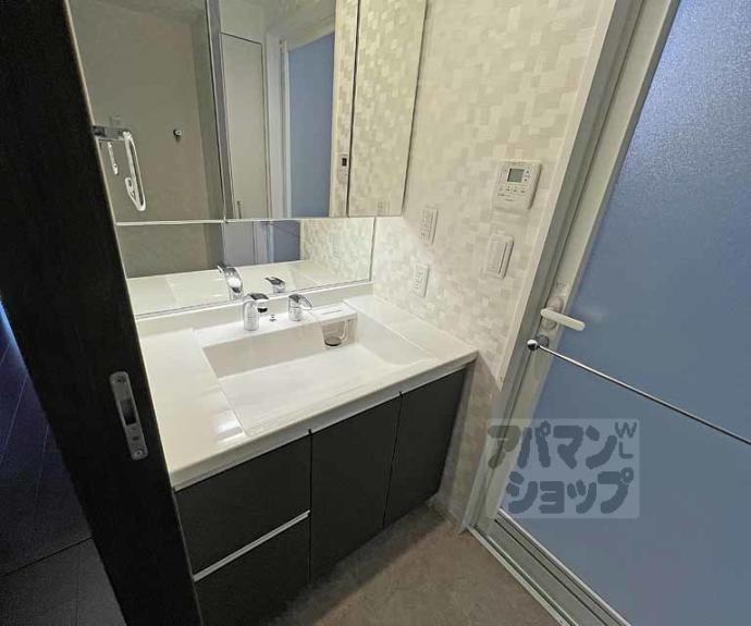 【イーグルコート烏丸御池ル・シエル】