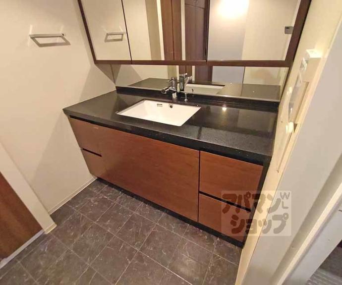 【グランレジェイド京都河原町】間取