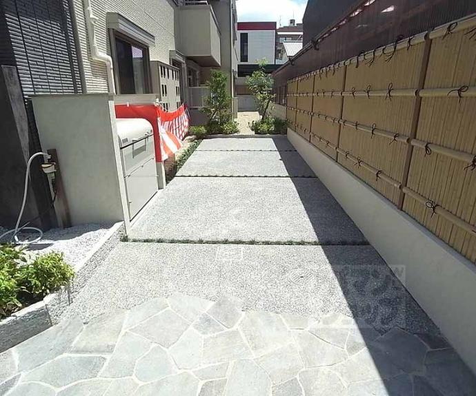 【La・Soie釜座】間取