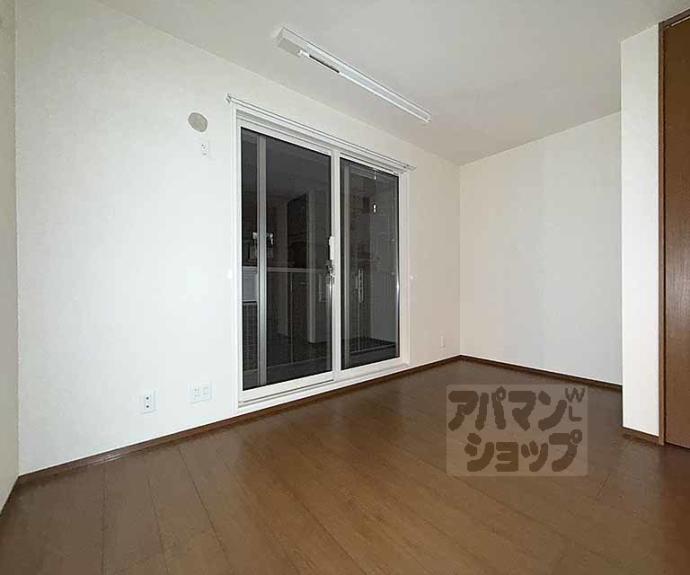 【コエーダコート大宮】間取