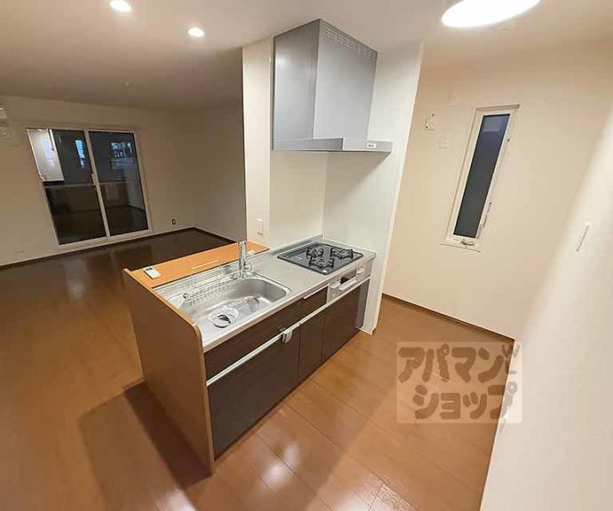 【コエーダコート大宮】間取