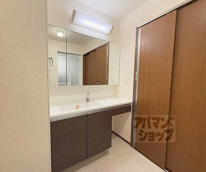 【コエーダコート大宮】間取