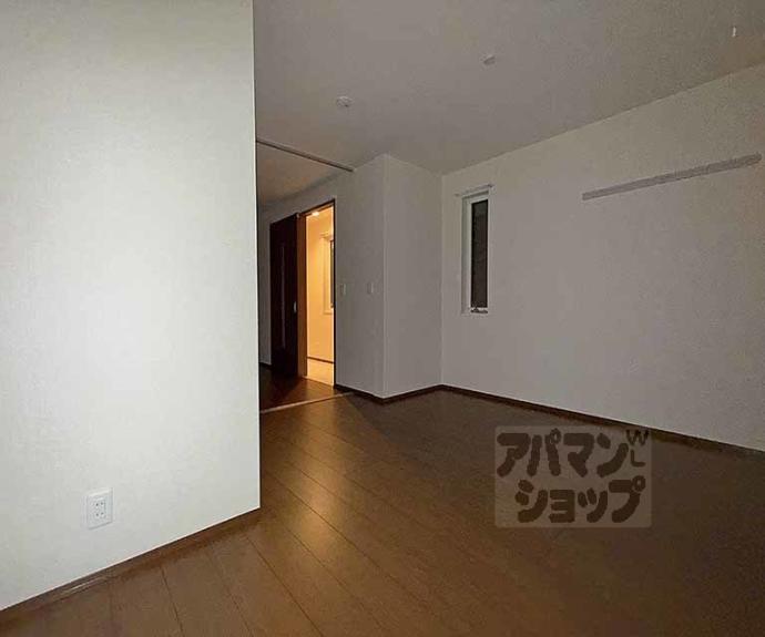 【コエーダコート大宮】間取