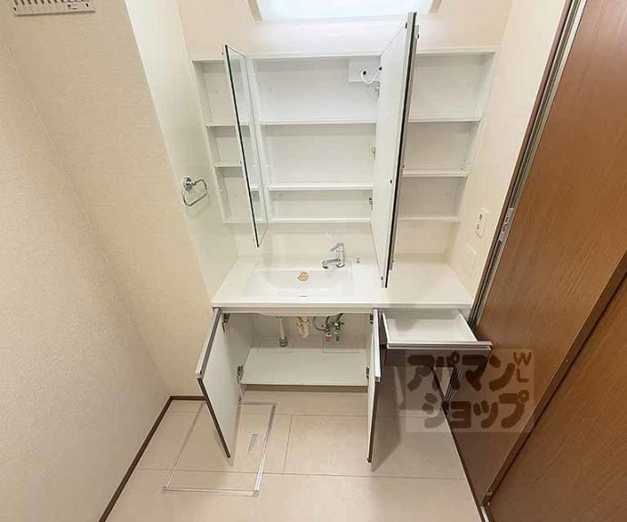 【コエーダコート大宮】間取