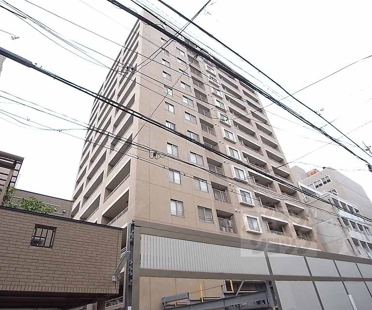 ユニハイム四条大宮駅前