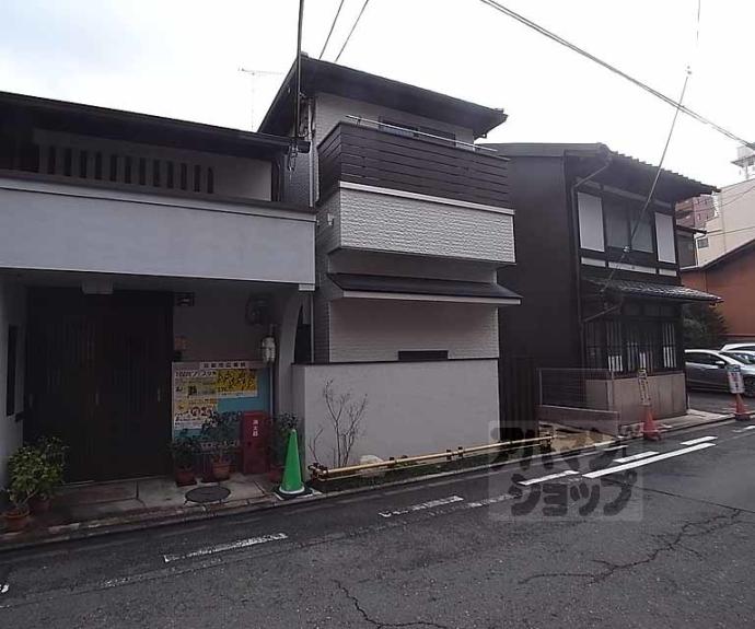 【ユニハイム四条大宮駅前】間取