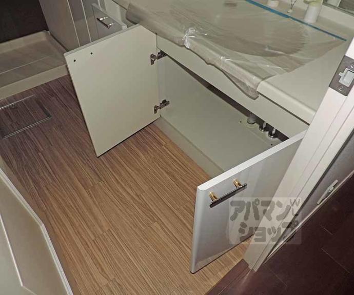 【ユニハイム四条大宮駅前】間取