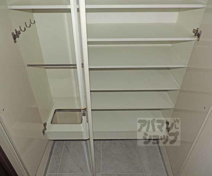 【ユニハイム四条大宮駅前】間取