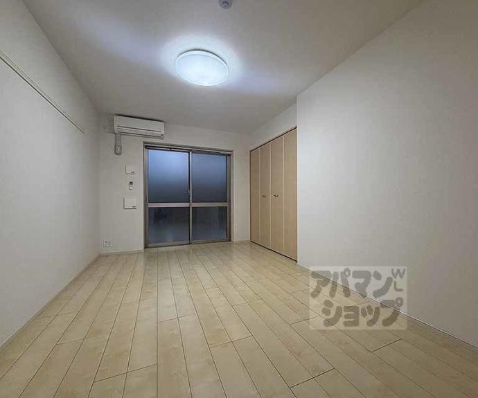 【i.レジデンス六角】間取