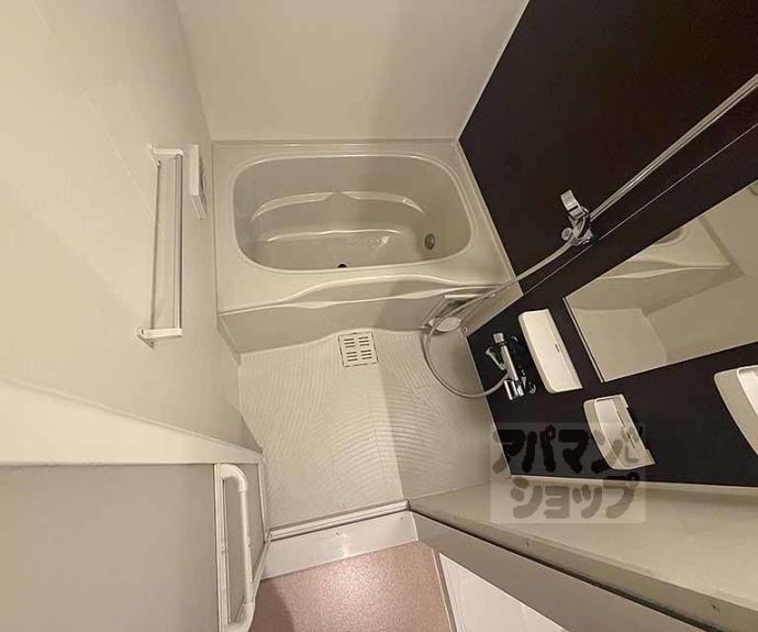 【i.レジデンス六角】間取