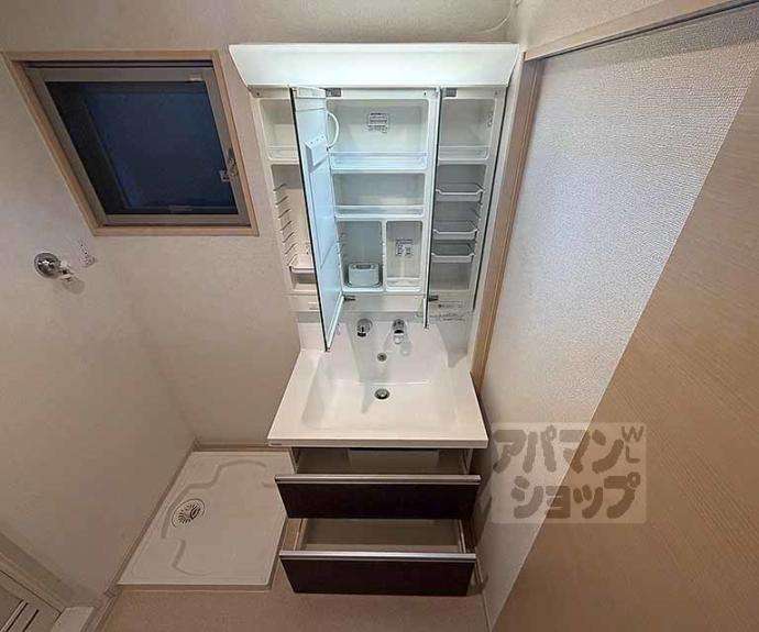 【i.レジデンス六角】間取