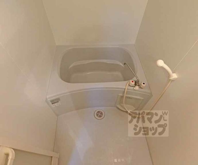 【エステート三条ビル】間取