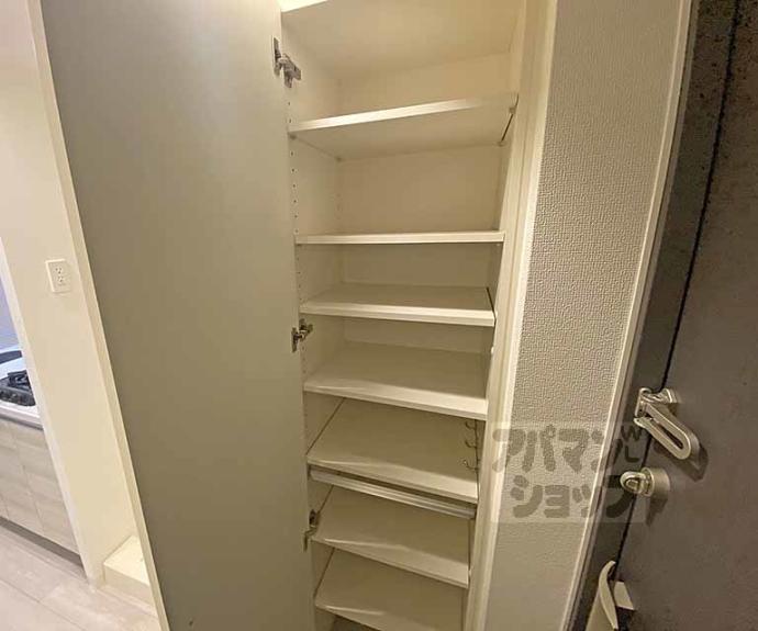 【エステムプラザ東山邸】間取