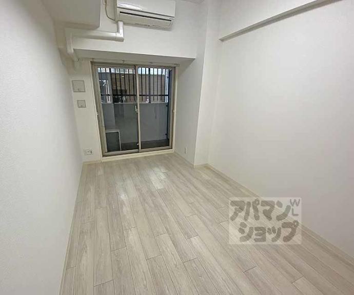 【エステムプラザ東山邸】間取