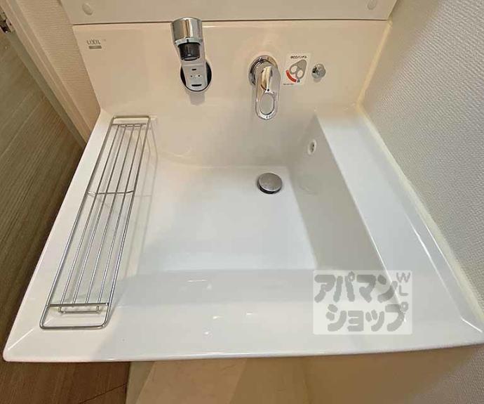 【エステムプラザ東山邸】間取