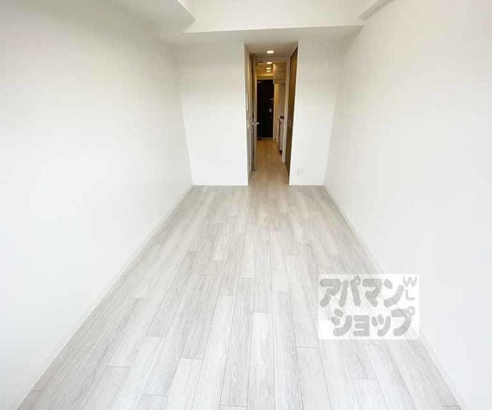 【エステムプラザ東山邸】間取