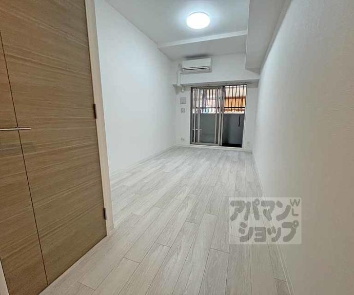 【エステムプラザ東山邸】間取