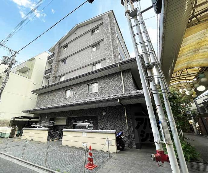 【エステムプラザ東山邸】間取