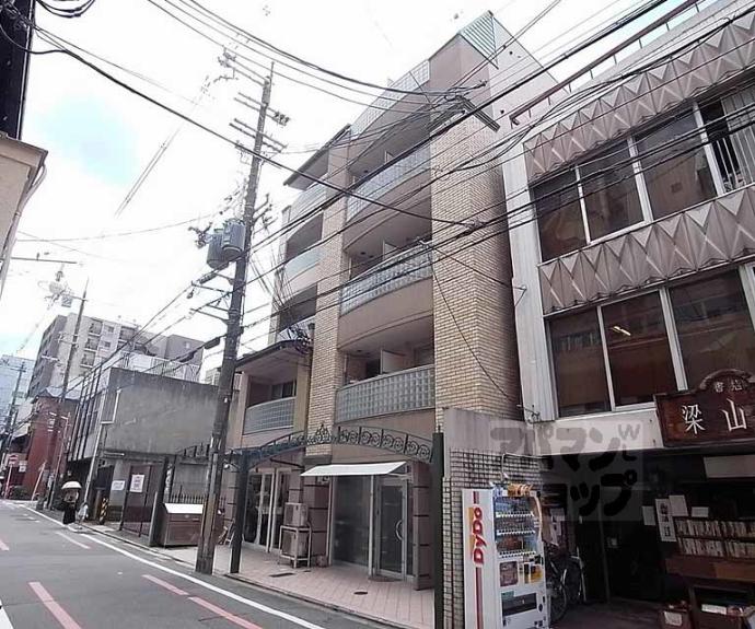 【Ｍｏｒｅ河原町Ⅱ】間取