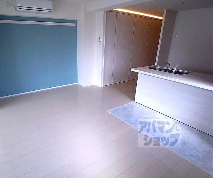 【Ｍｏｒｅ河原町Ⅱ】間取