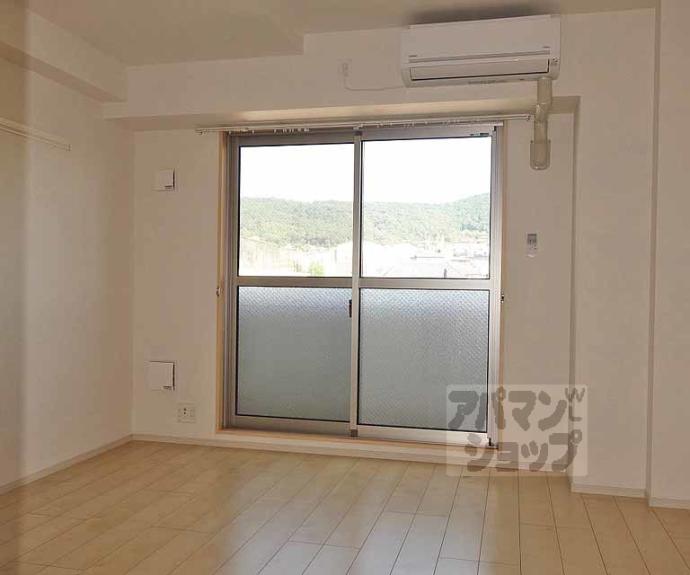 【ロアンヌ清水】間取