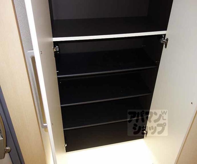 【ロアンヌ清水】間取