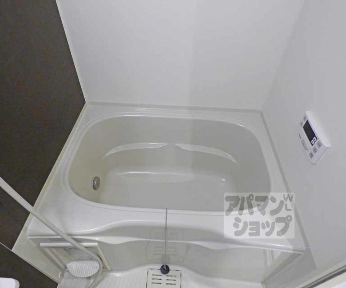 【ロアンヌ清水】間取