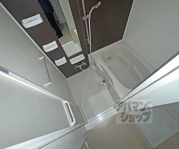 【ロアンヌ清水】間取