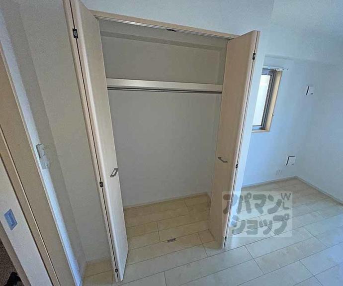 【ロアンヌ清水】間取