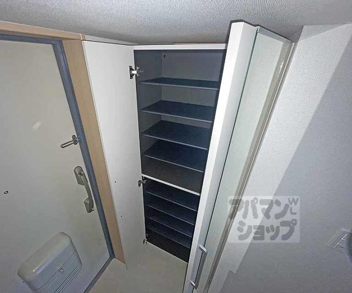 【ロアンヌ清水】間取