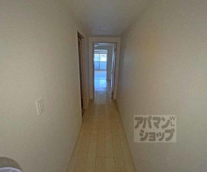 【ロアンヌ清水】間取