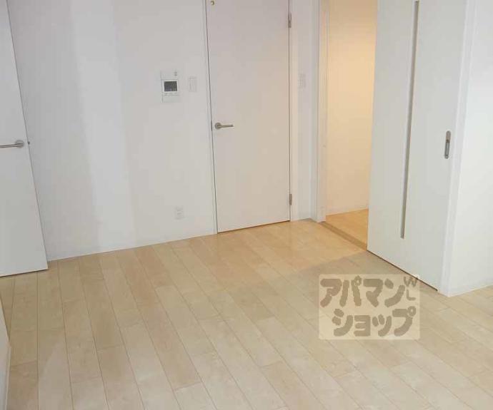 【壬生朱雀町マンション】間取