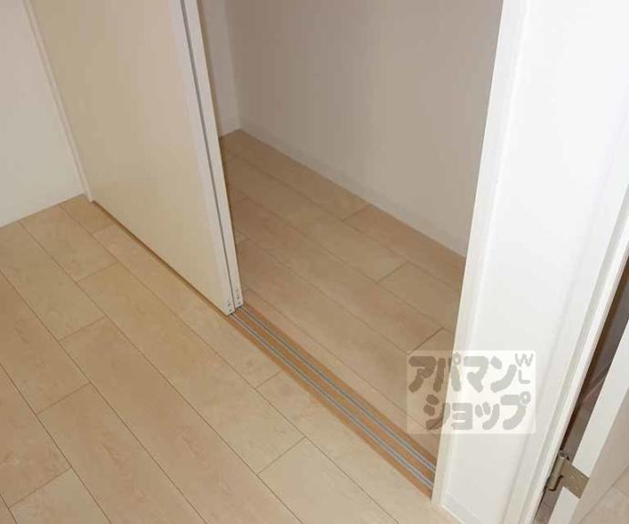 【壬生朱雀町マンション】間取