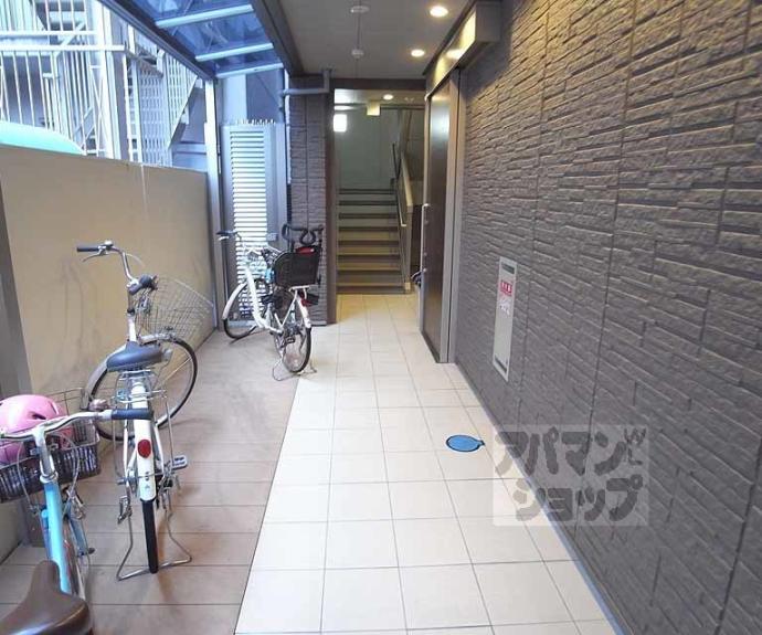 【千坂御所南Ⅱ番館】間取