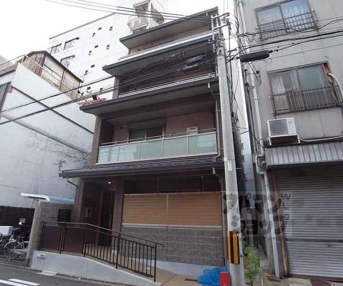 【千坂御所南Ⅱ番館】間取