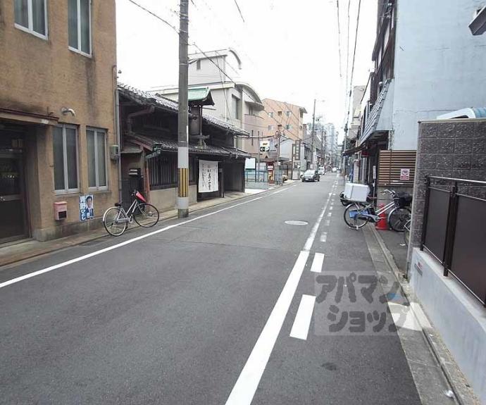 【千坂御所南Ⅱ番館】間取