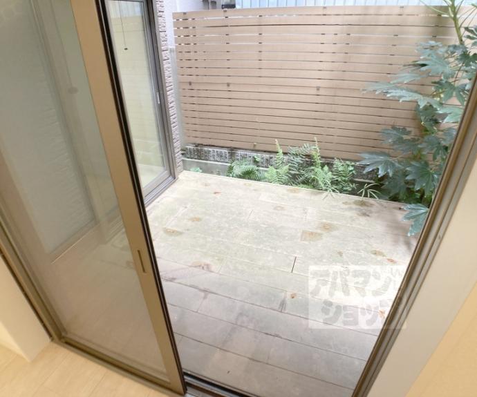 【千坂御所南Ⅱ番館】間取