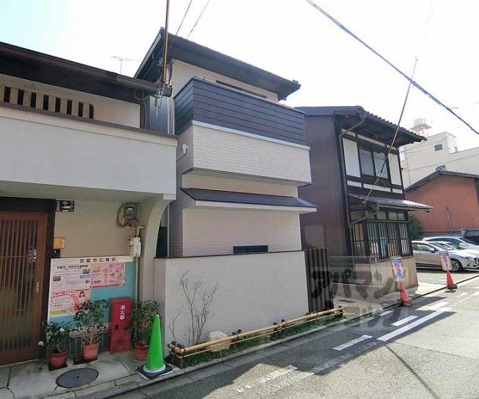 【エスポアビレッジ御所南】間取