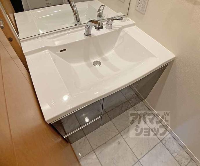 【リーガル京都烏丸東】間取