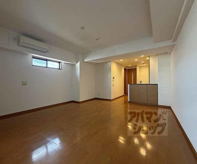 【リーガル京都烏丸東】間取