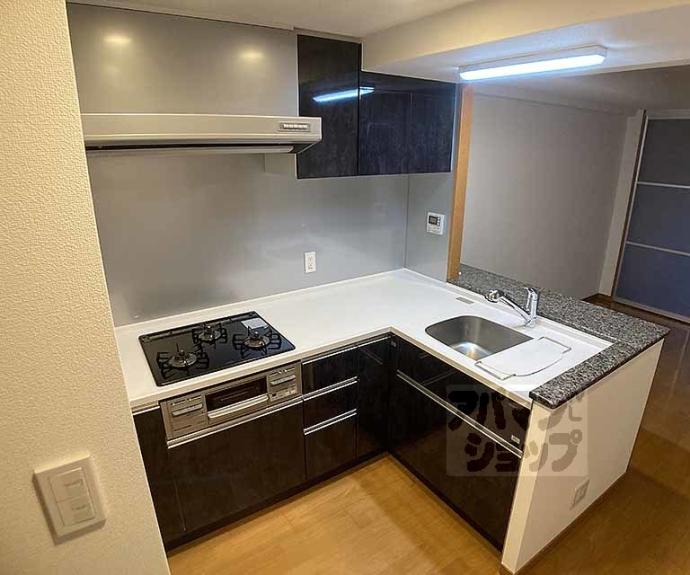 【リーガル京都烏丸東】間取