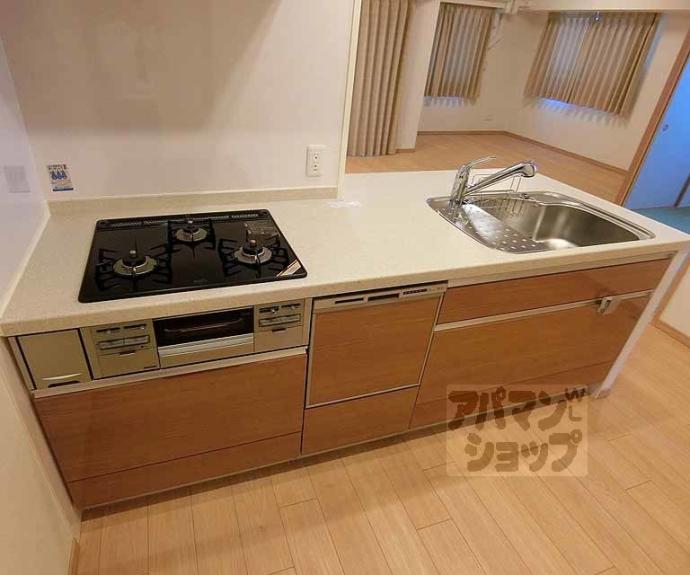 【イーグルコート御所南　衣棚別邸】間取